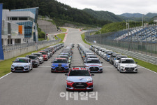 현대차 벨로스터 N TCR로 온라인 자동차경주대회 연다