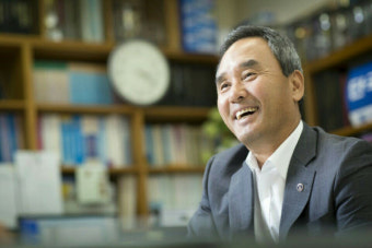 '대한체육회장 출마' 강신욱 교수 