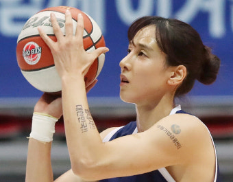 신한은행 김단비, WKBL 올스타 팬투표 5년 연속 1위 눈앞