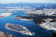 [여행] 왕건과 궁예의 생사결단…바위, 전설을 품다