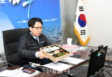 최종환 파주시장, 비대면 점심식사로 직원들과 소통