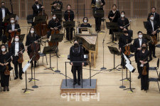 [문화대상 이 작품]어제의 슬픔 뒤로…펜데믹 시대, 희망의 선율