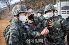 서욱 국방장관, 설 연휴 현장부대 군사대비태세 점검