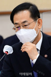[포토]법사위, 답변하는 조재연 법원행정처장