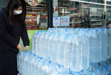 [포토] 세븐일레븐, 친환경 무라벨 생수 최초 판매