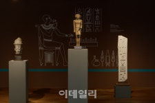 [포토]바라캇 서울, 파라오와 세네트 게임 속으로… 이집트 보물展