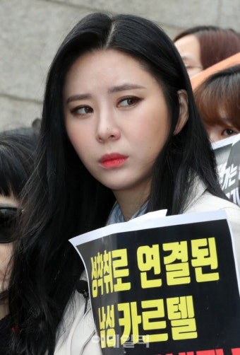 故장자연 전 소속사 대표, 윤지오에 억대 손배소 '고인 이용'