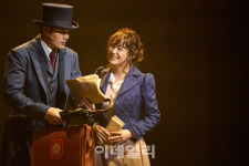 [100자 리뷰]너무나 사랑스러운 로코..뮤지컬 레드북