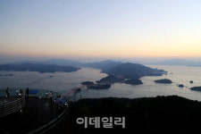 [여행] 하늘과 바다, 그리고 섬을 잇다…삼천포 愛 빠지다