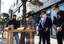 [포토]범골로 소나무 식재 현장 찾은 안병용 의정부시장