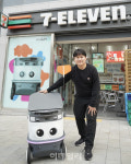 롯데가 키운 과학 영재..라스트마일 자율주행로봇 끝판왕 보여줄 것