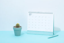 “걸어두면 돈 들어온다던데”...연말 은행달력 구하기 전쟁