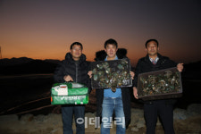 [르포]해남산 활전복 오후 1시 주문→새벽 4시 서울 도착..불붙은 배송전쟁