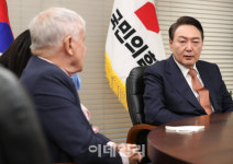 [포토]윤석열, 짐 로저스와 접견