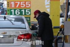 [포토]전국 휘발윳값 L당 1천739.8원…6주 연속 상승