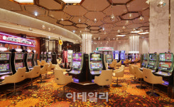 [포토] 그랜드 잭팟 2억 4,500만원