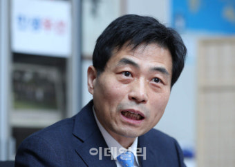 민주당, 신임 사무총장에 3선 김민기 의원 임명