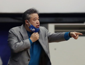 임근배 감독, 삼성생명과 2년 재계약...수석코치는 하상윤