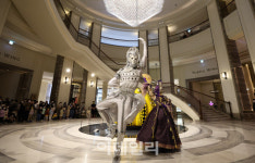 [포토]파라다이스시티 로비에서 열린 공연