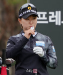 [포토]정윤지 '홍삼보다 좋은 산삼이다'
