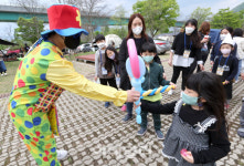 [포토]동심 사로잡는 풍선아트