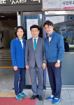 김원기 의정부시장 후보, 오영환 국회의원 및 아내와 사전투표 완료