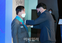 엔지니어링의 날 기념식 열려…금탑산업훈장에 황광웅 건화 회장