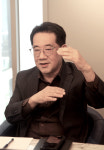 "더 맛있는 HMR..제대로 된 제품 제값 받는 전략 승부"