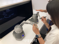 위기에 빠진 지구를 구하다…SKT 체험관 ‘티움’ 가보니