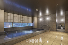 내일부터 만 4세↑ 남자아이, 엄마 따라 여탕 출입 안 돼요