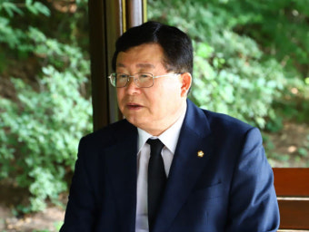 설훈 