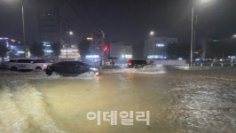 서울 지하철 9호선 동작역 폐쇄…노들~사평 운행 중단