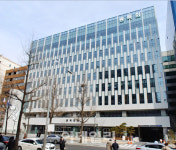 김원웅 前광복회장, 개인 목욕비도 법인카드로…보훈처, 추가 고발