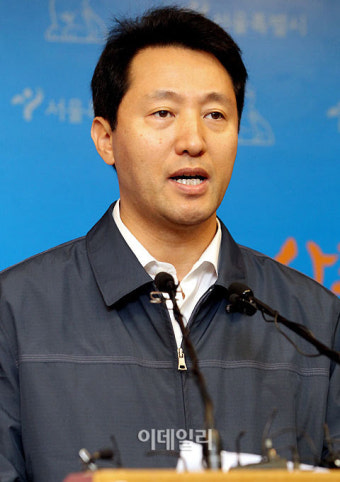 ‘8월24일’ 서울 무상급식 부결…첫 ‘셀프탄핵’ 오세훈[그해 오늘]