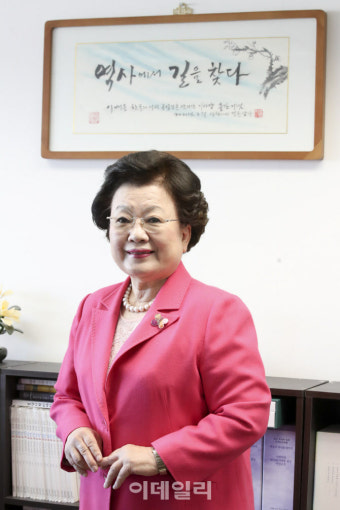 국가교육위 27일 출범…위원장에 이배용 전 이대 총장