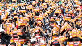 [포토]경기도 버스 1만대 올스톱 위기…버스노조 30일 총파업 예고