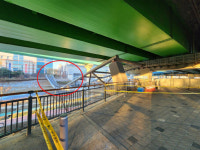 한밤중에 꽝!…신도림역 도림보도육교 전면 통제