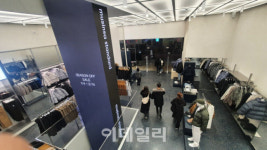 패션 1번지 무신사, 거래액 4조 넘본다…독보적 1위