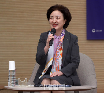 [포토] 청년간담회 발언하는 장윤금 숙명여대 총장