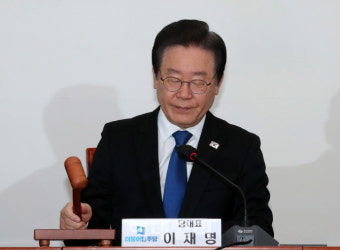 이재명, 경영계와 대화…근로시간 유연화와 첨단 산업 논의

