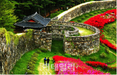 기차타고 세계유산 도시 고창여행 즐기세요