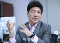 이용 노조, 죽음 방치하고 정치 투쟁 몰아…상식 밖