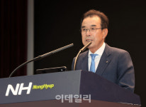 [포토] 이성희 농협회장, 농협주유소 선도협의회 인사말