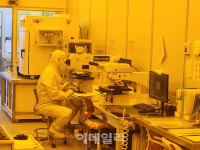 반도체 강국 집념 이종호···"학부생부터 칩 만들며 인재 육성"