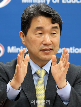 이주호 