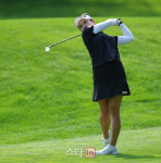 [포토]지한솔 핀하이로 붙인다