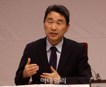 [포토] 유보통합 인사말하는 이주호 부총리