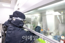 [바이젠셀 대해부]③“상장 2년...자체 GMP서 임상 가속화”