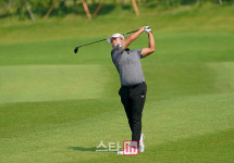 [포토] 신상훈의 세컨샷