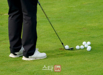 우리 아이 프로 골프 선수로 키우려면 얼마나 들까?